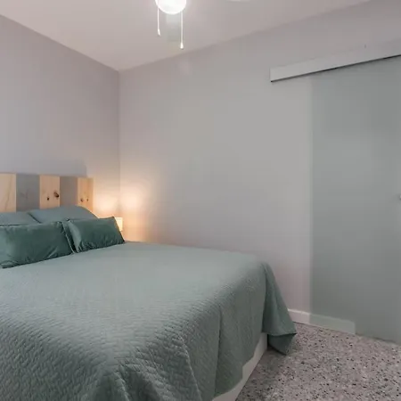 Apartamento Avanti Huerto Del Rey, Acogedor Y Con Encanto *